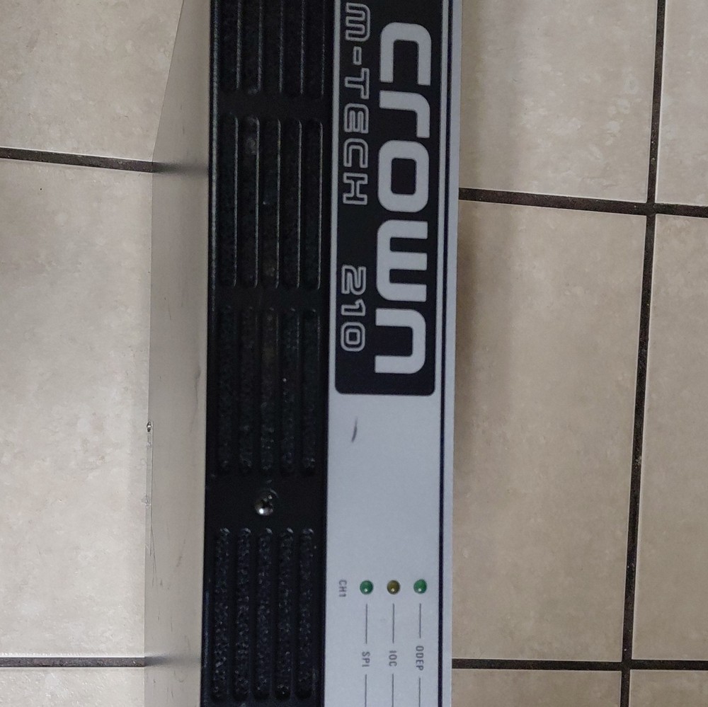 Crown Com-Tech 210 2-Channel 210W Class AB Power Amplifier Rack Mount