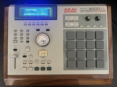 Custom Beige Akai MPC 2000XL w/ 8-Outputs, SD Card Reader, & Wood Panels