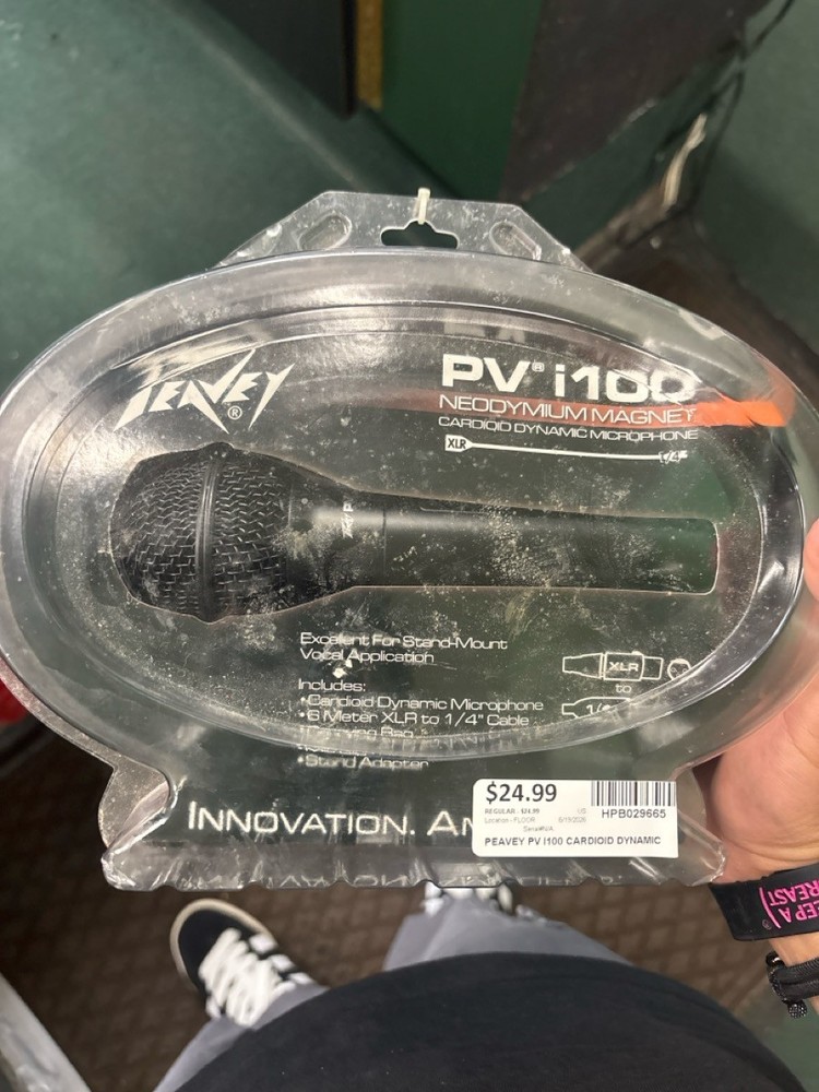 Peavey PV i100 Cardioid Dynamic Handheld Microphone PVi100 (HPB029665)