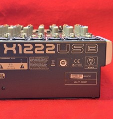 Behringer XENYX X1222USB Premium 16-Input 2/2-Bus Mixer