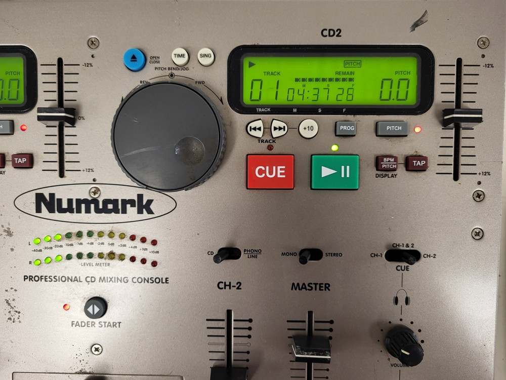 NUMARK CD MIX-1 Professional Dual CD Mixing Console Used tested no power adapter