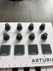 GREAT CONDITION Arturia MiniLab MkII MIDI Controller w/ Analog Lab Lite Software