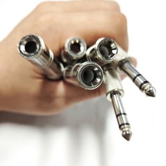 2pcs 1/4″ Stereo Male to Dual 1/4″ TRS Female Audio Y Splitter Cable Connector