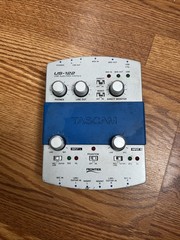 Tascam US-122 USB Audio MIDI Interface DJ Mixer UNIT ONLY