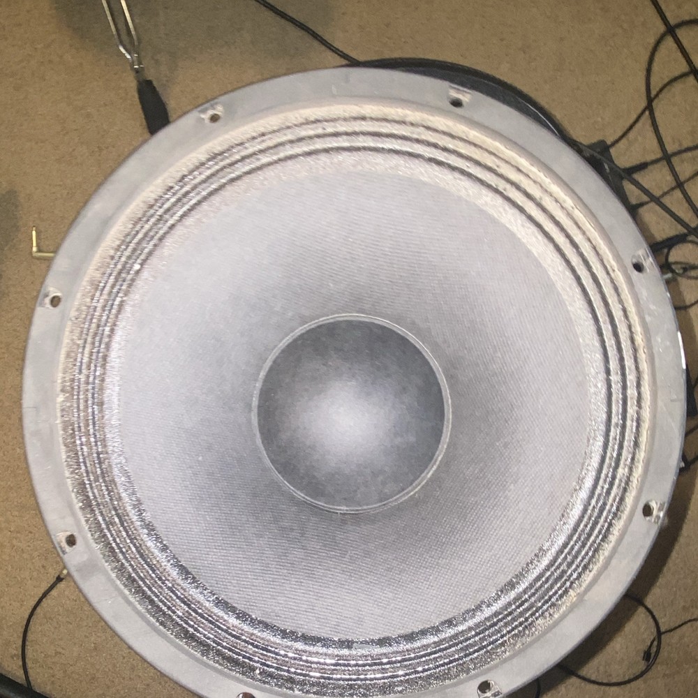 B&C 12″ Pro Audio Woofer Speaker Driver replacement upgrade.