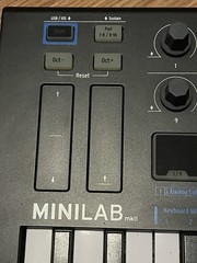 Arturia MiniLab MKII 25-Key Midi Controller