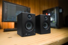 PreSonus Eris E3.5 BT Bluetooth Studio Monitor Pair w/ Isolation Pads