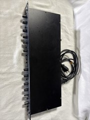 DBX 166 Over Easy Compressor with Gate and Peakstop Gain Reduction Rack Mount