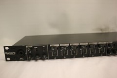 NUMARK RM6 19″ PROFESSIONAL SINGLE SPACE RACK MIXER NO POWER SUPPLY UNTESTED