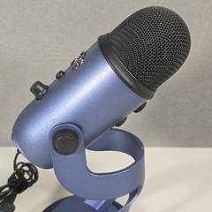 Blue Yeti USB Desktop Microphone Blue Mute Switch Adjustable Gain Condenser VG