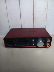 Focusrite Scarlett 2i2 (1st Generation) USB Audio Interface UPC: 815301008170