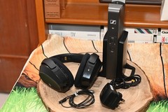 Sennheiser TR 175 Wireless Transmitter with 1 headset TR195