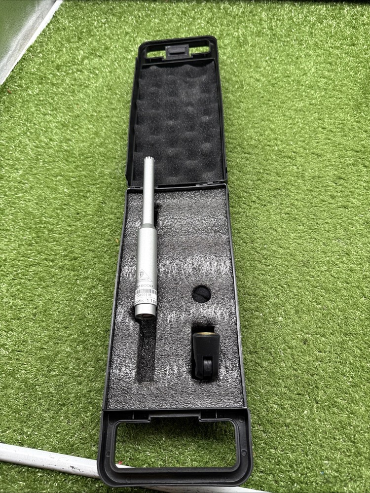 Behringer ECM8000 Ultra-Linear Measurement Condenser Studio Microphone, 25