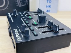 Roland VT-4 Voice Transformer Vocal Effects Processor See Description