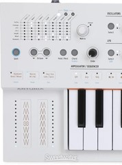 Arturia MiniFreak Vocoder 37-key Hybrid Synthesizer – White