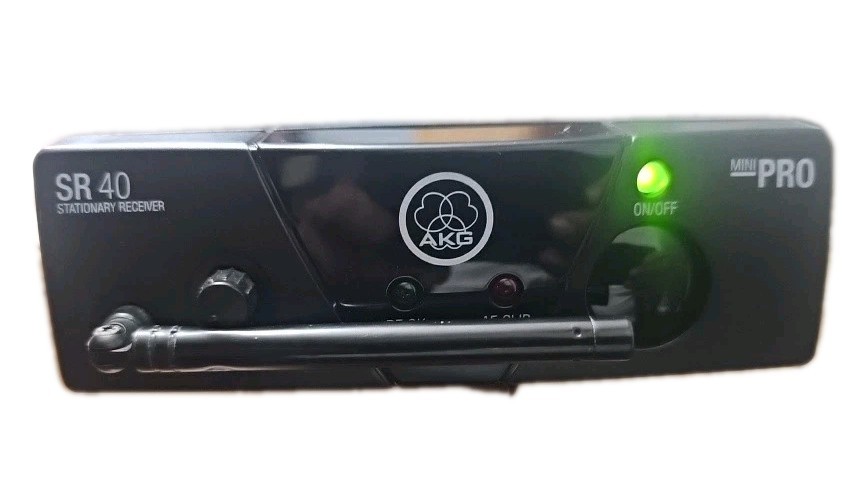 AKG WMS 40 Mini Pro SR40/HT40 Wireless Mic System Tested Perfect condition!