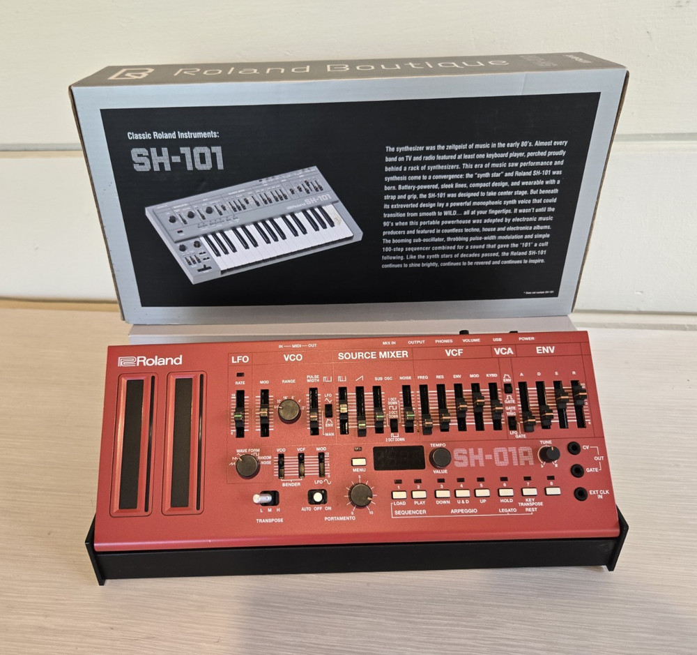 Roland SH-01A Boutique Digital Sound Module Synth w/ Sequencer, USB MIDI