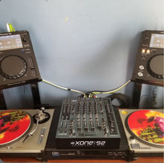 Apache DJ Stands for CDJs cdj nexus 2000, 3000, xdj 1000 technics, denon (Pair)