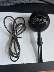 Blue Snowball iCE USB Mic for Recording & Streaming on PC & Mac – USED/TESTED