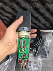 High-end U87AI black capacitor microphone,highly suitable for recording studios