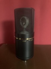 MXL 770 Condenser Microphone w/ Shockmount – Never Used + Free Microphone Cable