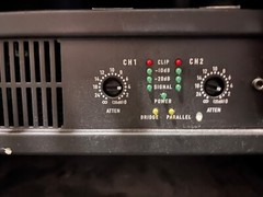 Profess Audio Equipment Amplifier: QSC CX908