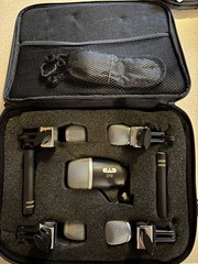 7-Piece CAD PRO-7 Drum Microphone Kit mic D10 D29 D19 C19 with 7 XLR cables