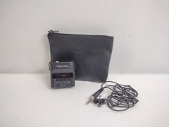 Tascam DR-10L Compact Audio Recorder with Lavalier Microphone 8GB Nice with Case