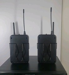 4 Channel Wireless Microphone System UHF Cordless Mic Set Melonare Open Box