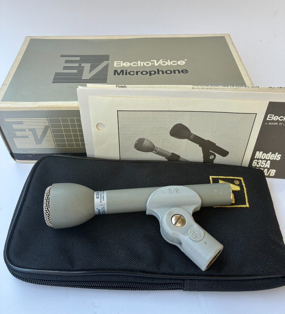 Electro Voice 635A Dynamic Omni-Directional microphone, w/case, box, mount