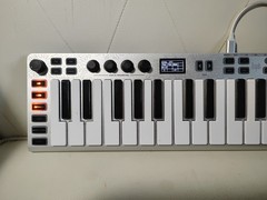 ESI XSynth 25-Key Digital Synthesizer