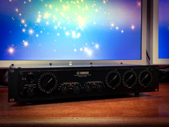 YAMAHA F1030 🌈RaRe🌈 Vintage CrossOver Proccessor