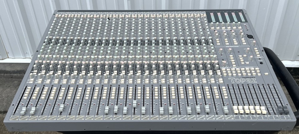 Soundtracs Topaz 24 Analog 24-Channel Tabletop Mixing Console Untested