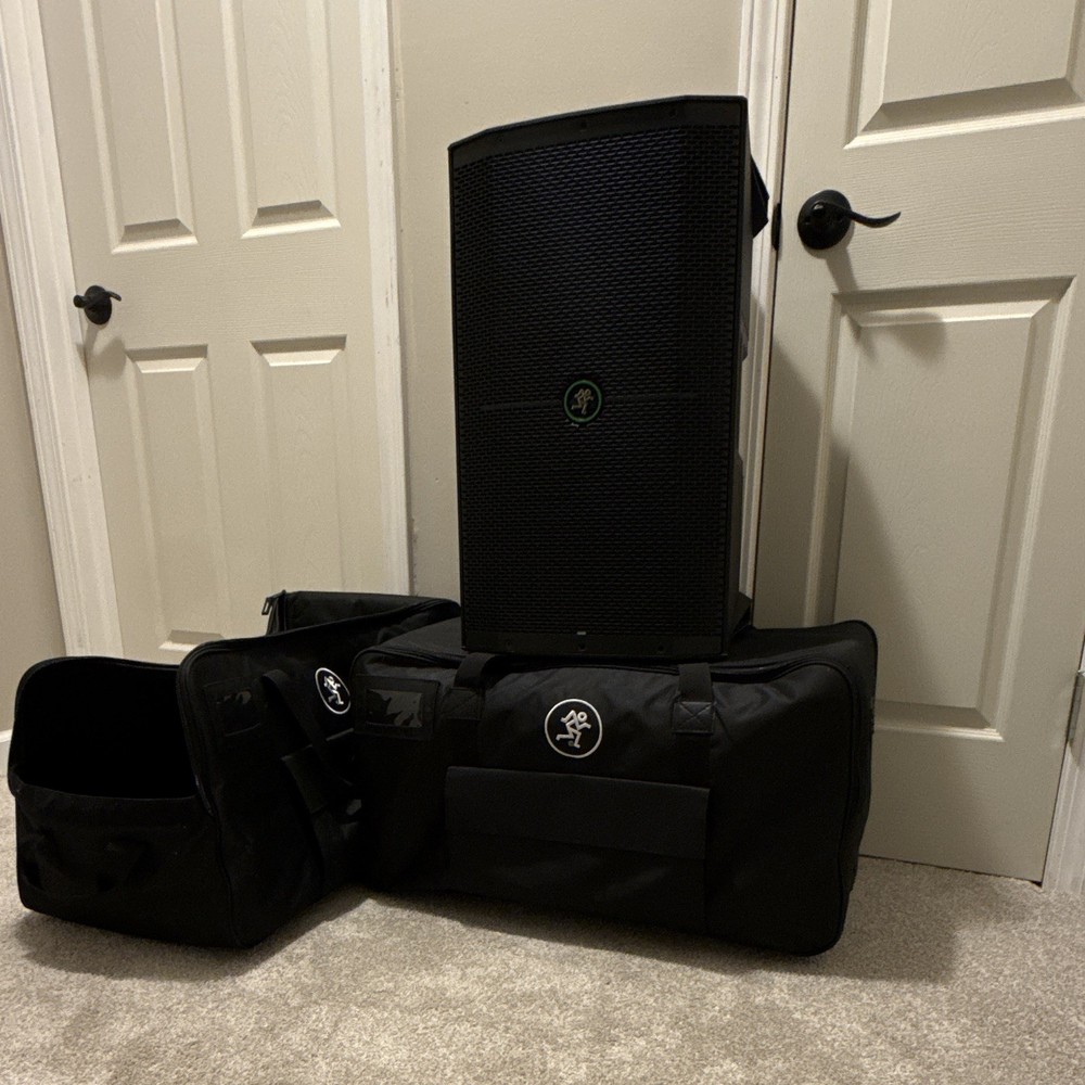 Mackie Thump 212 Active Powered PA Speaker Pair w/ Bags & Tripod Stands