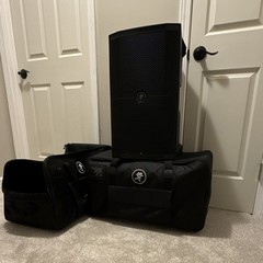 Mackie Thump 212 Active Powered PA Speaker Pair w/ Bags & Tripod Stands