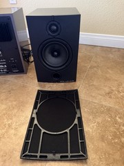 Great Condition Pair Wharfedale Diamond 8.1 Pro-Active Studio Monitor Speakers!