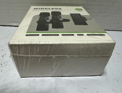 Wireless Microphone 2.4GHz DC 5V/1A Model No. M13 NEW SEALED