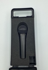 Behringer ULTRAVOICE XM8500 Dynamic Vocal Cardioid Microphone