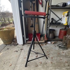 Black Red Height-Adjustable Tripod Stand Metal Plastic Audio Rest