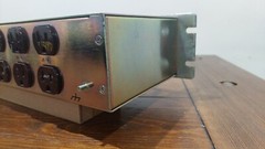 Power Distro 30A/120V Rackmount PDU. Comes with 30A Twistlock input connector.