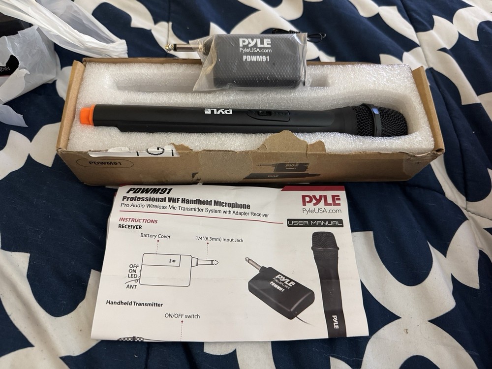 Pyle-PRO Professional VHF Handheld Microphone system w/Adapter Receiver PDWM91
