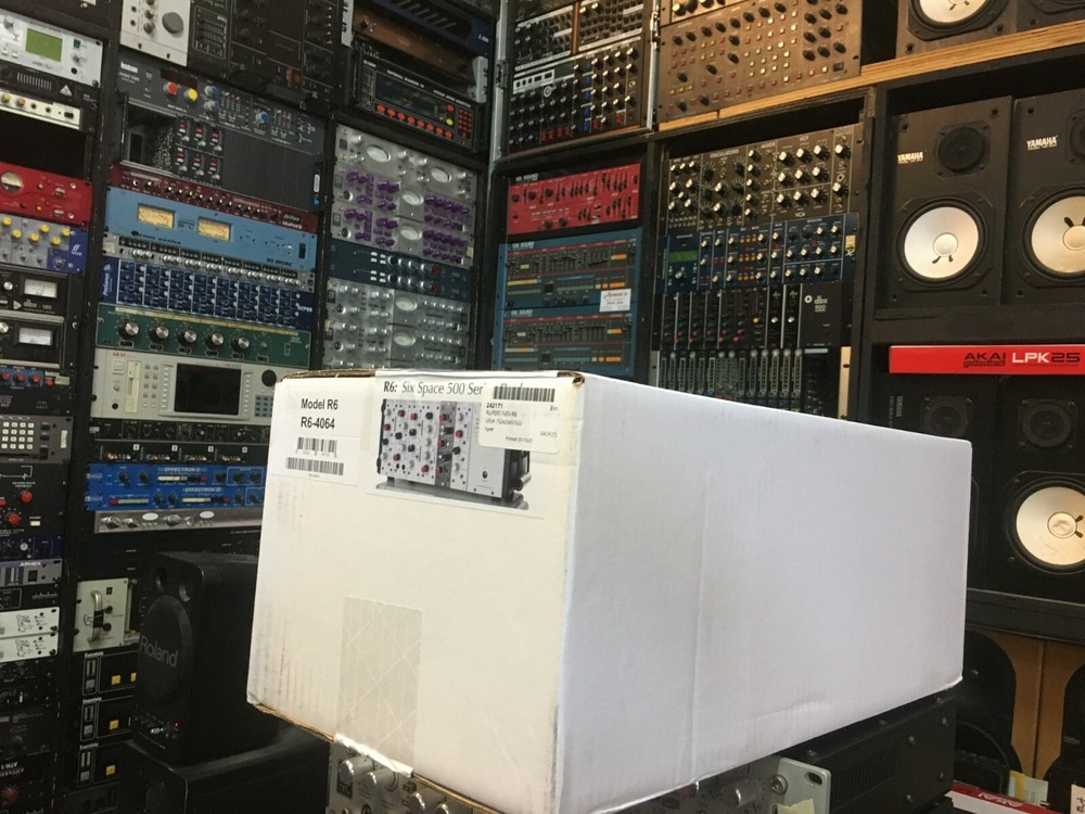 Rupert Neve Designs Model R6 4064 6-slot 500 Series Chassis /BOX //ARMENS//.