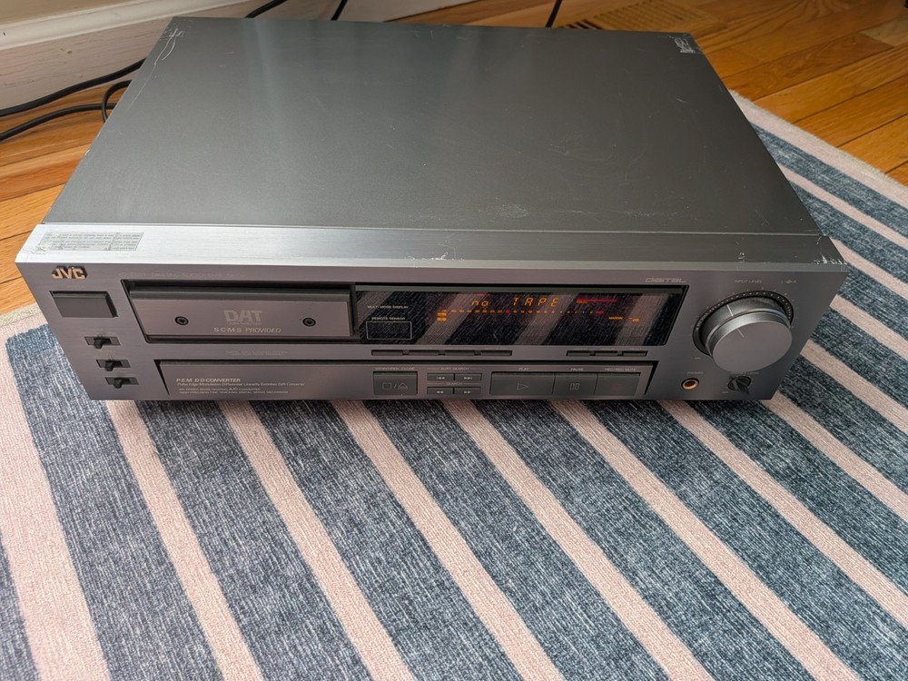 JVC XD-Z507 DAT Tape Recorder
