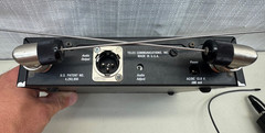 Telex FMR-100 Professional Wireless MIc Receiver And belt pack