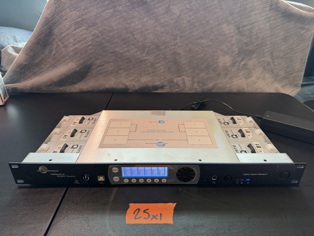 Lectrosonics Venue 2 Wireless Receiver w/ 3x VRT2 A1 X3 VRT2 B1