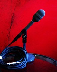 Vintage 1980’s Electro Voice PL95 dynamic cardioid microphone w extras DS35 RE16