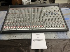 Crest HP 8 Analogue Mixing Console