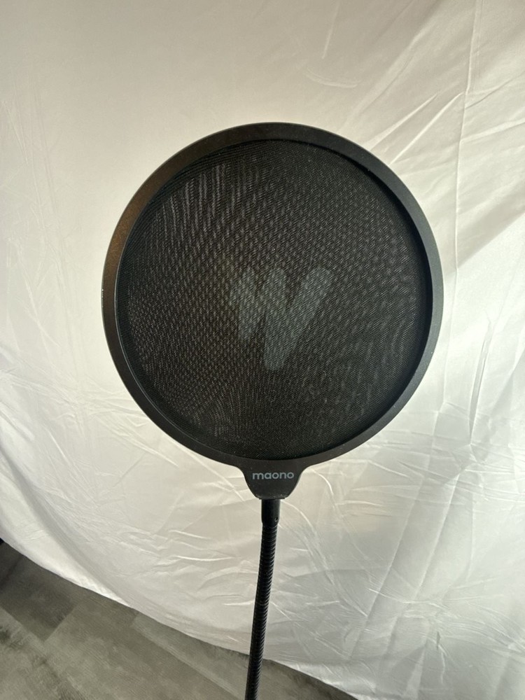 Maono Adjustable Microphone Pop Filter with Flexible Gooseneck and Desk Mount Cl