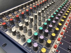 Soundcraft 12-Channel Mixer