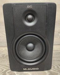 M-Audio BX5 D2 Powered Speaker Pair Monitor Speakers Tested Working READ
